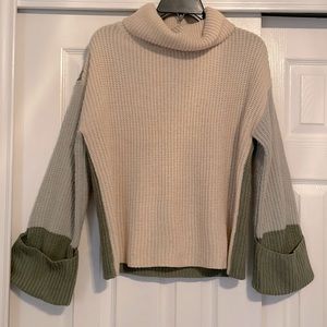 Simplee color block turtleneck Sweater